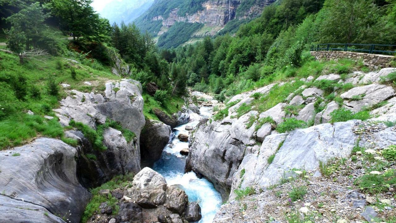 Vvf Saint-Lary-Soulan Hautes-Pyrenees מראה חיצוני תמונה